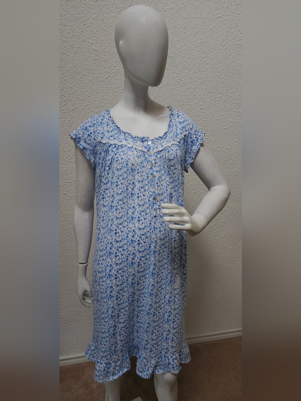 Eileen West Pale Blue Floral Nightgown with Flower Buttons